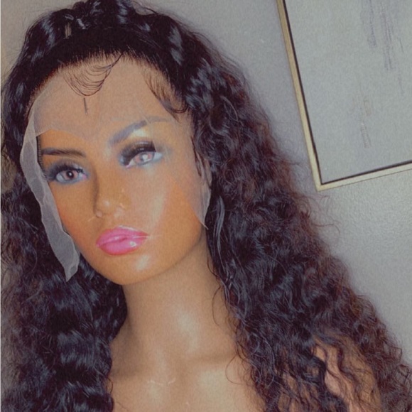 Frontal wig